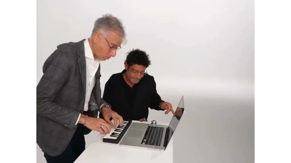 Eight-Second Hook video example